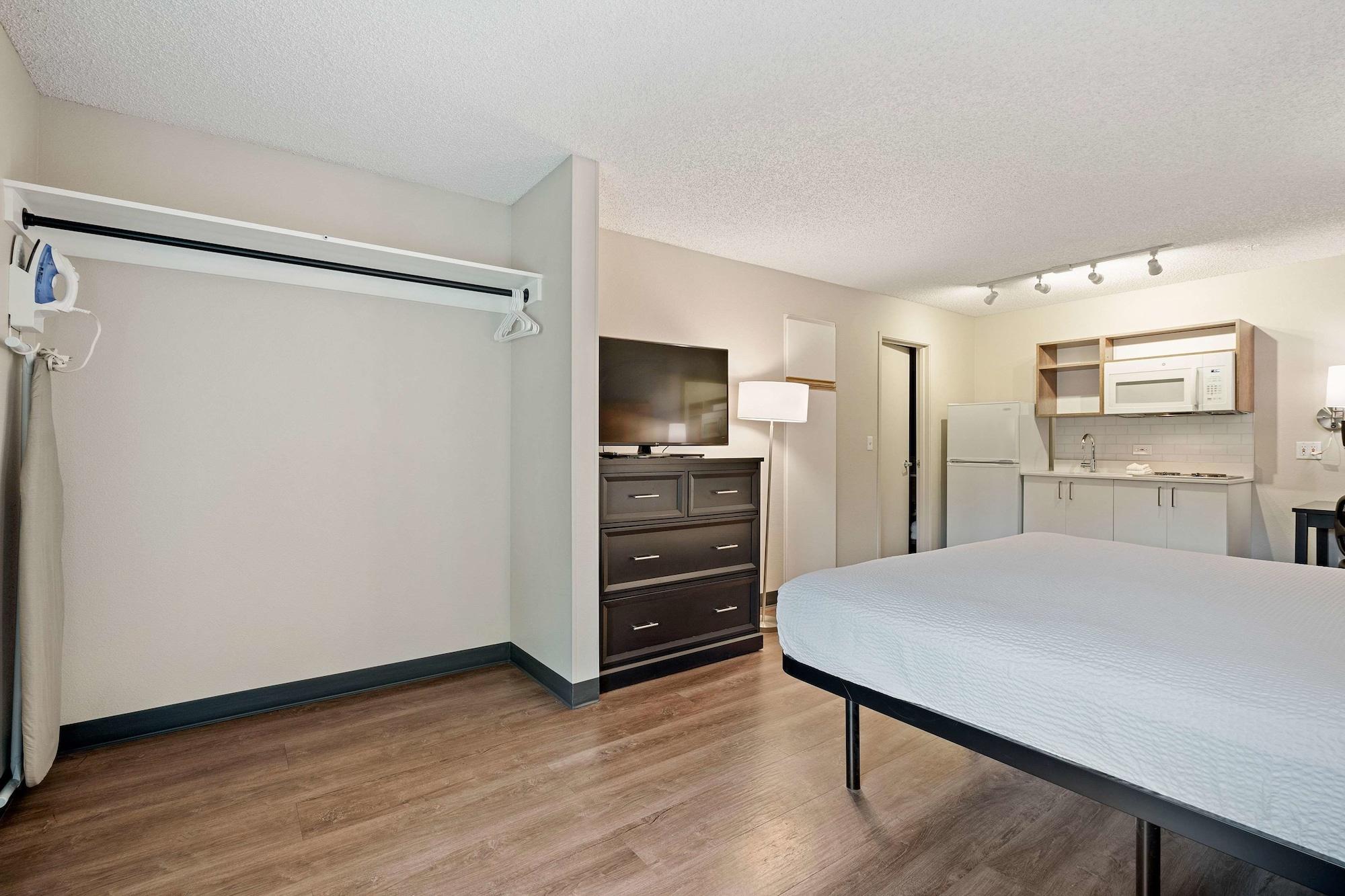 Extended Stay America Suites - Seattle - Redmond Bellevue Buitenkant foto